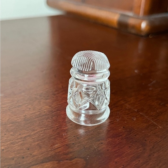 Waterford Crystal Thimble - Picture 2 of 4
